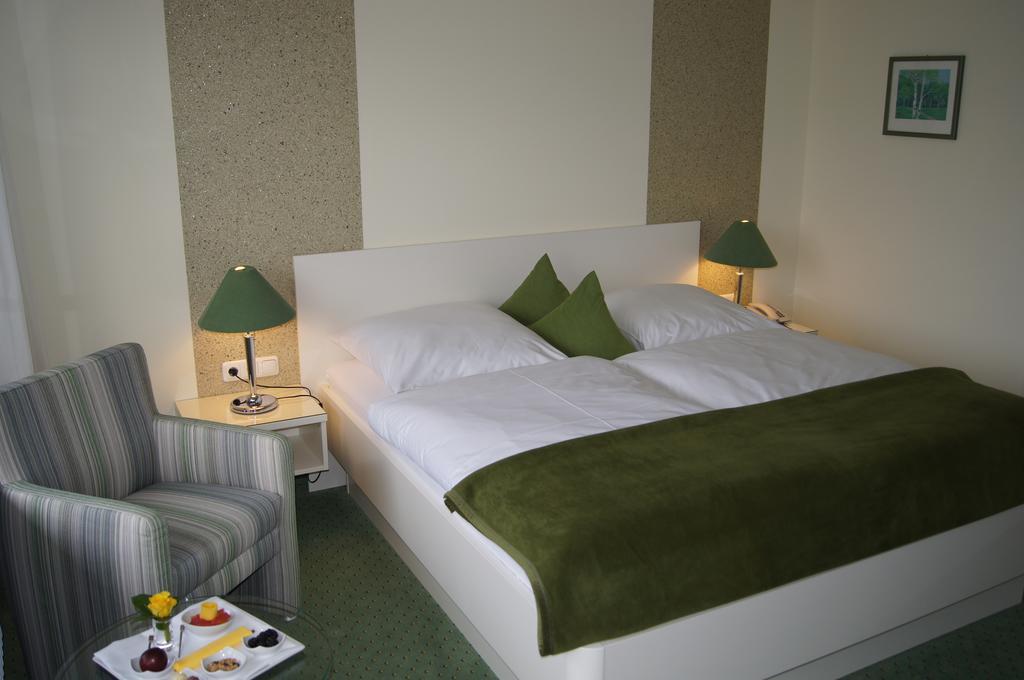 Hotel Christine Fussen Room photo